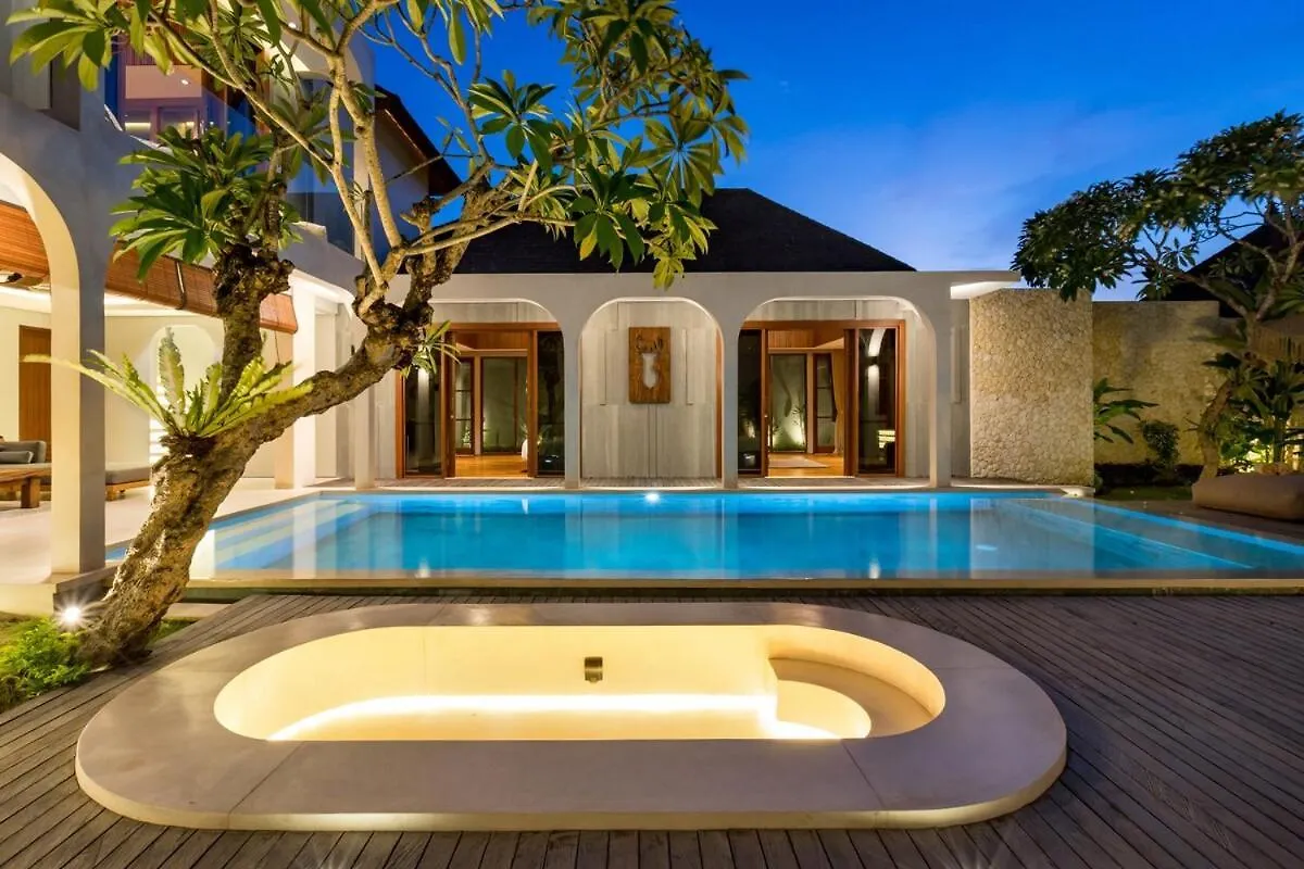 Villa Indira 3Br Villa In Umalas, Canggu